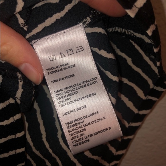 UO Silence + Noise Striped Shorts - Picture 4 of 5